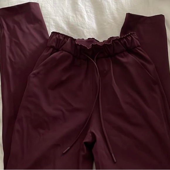 Keep Moving Pant - Picture 3 of 4